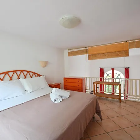 Bed & Breakfast Tenuta Tara