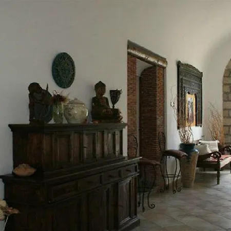 Tenuta Tara Couette-café