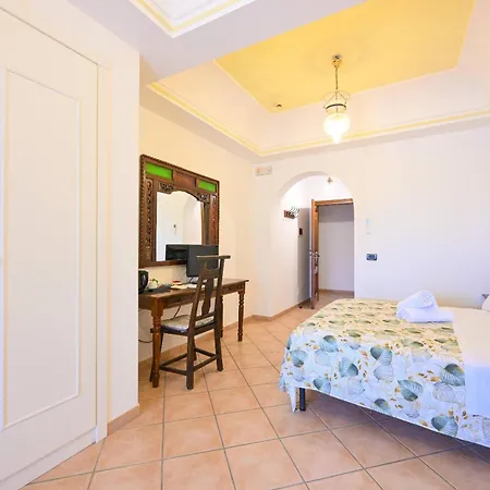 Tenuta Tara Couette-café Sant'Angelo (Isola d'Ischia)