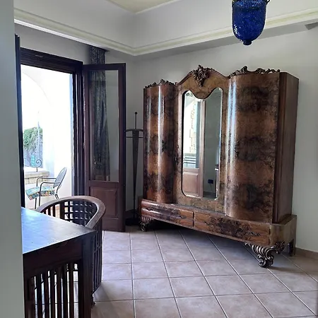 Tenuta Tara Bed and breakfast 4*