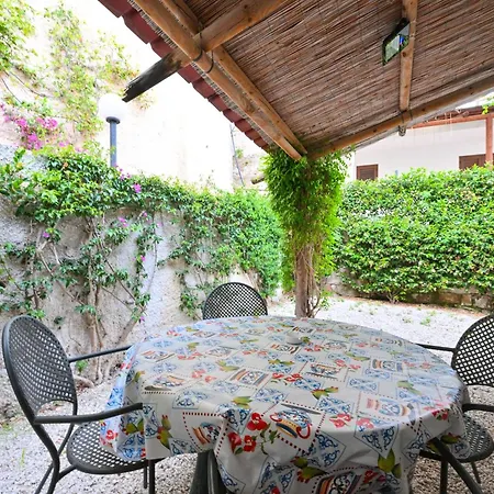 Couette-café Tenuta Tara Sant'Angelo (Isola d'Ischia)